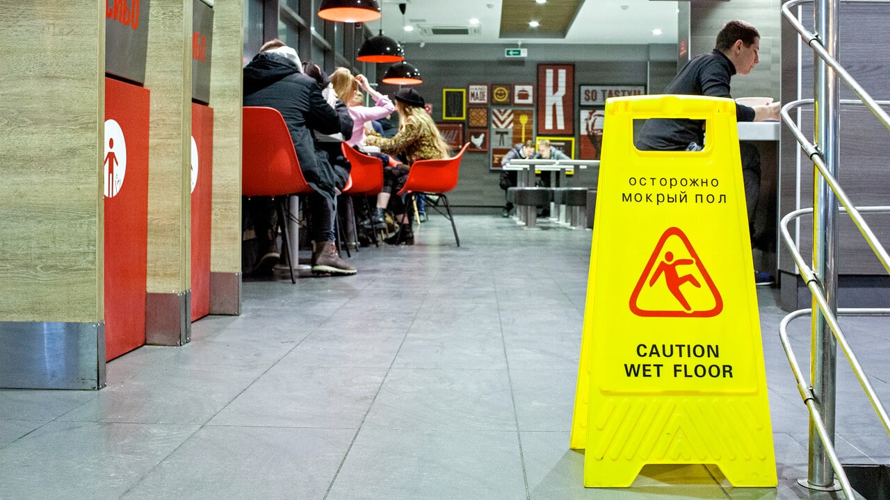 What Do You Do if You Are Injured Due to a Slip/Trip/Fall at a Restaurant?